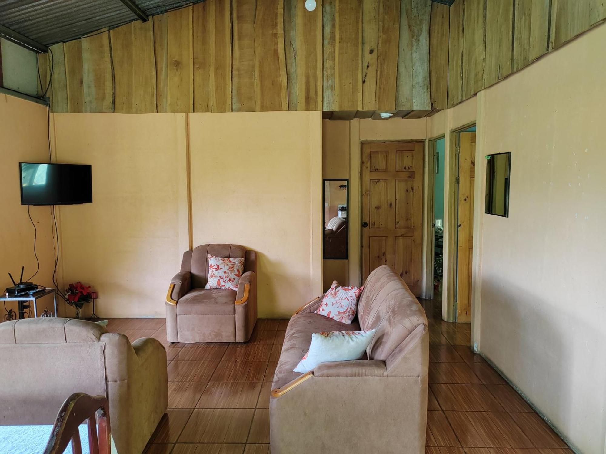 Bella Vista Guest House Turrialba Exterior photo